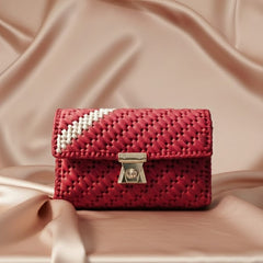 Red woven handbag with beigh touch