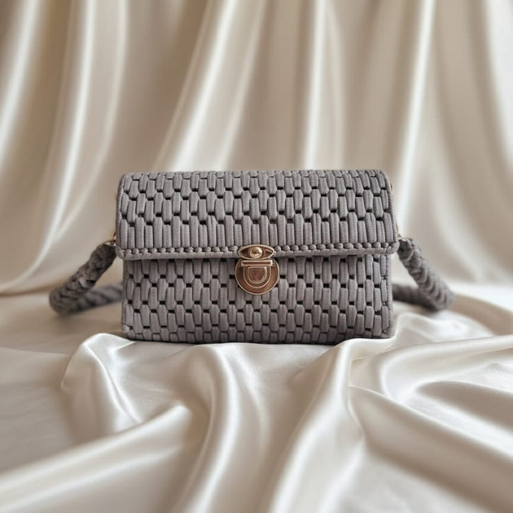 Gray woven handbag 