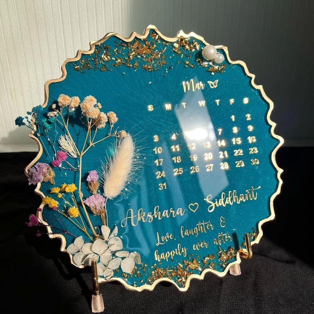 Eternal Bloom Resin Calendar Plaque 💙🌸